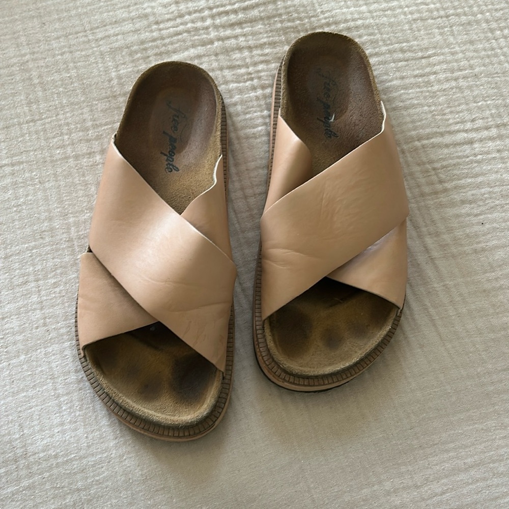 Free people sidelines flatform sandal